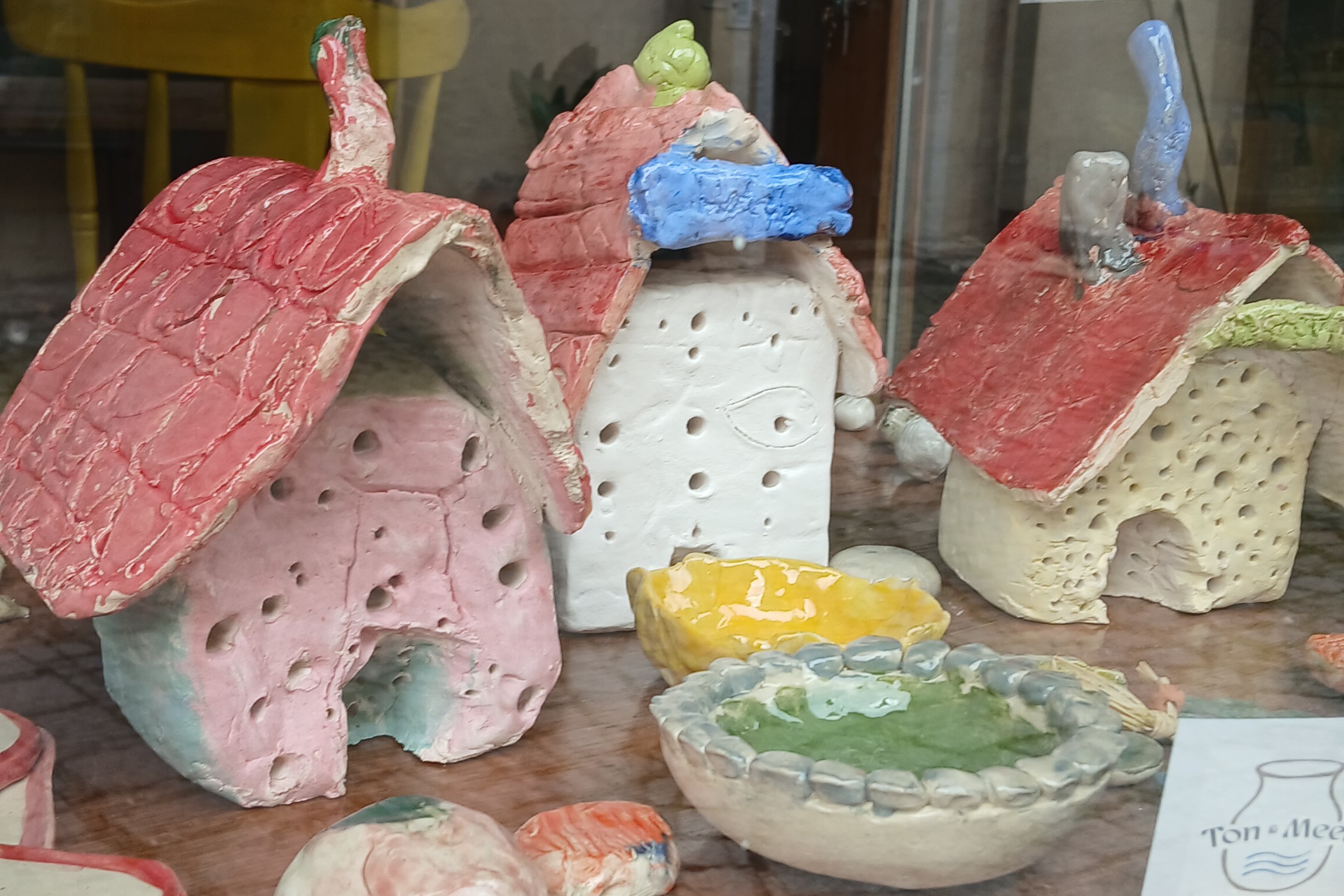 Kindertöpferkurs Insektenhotels für Marienkäfer