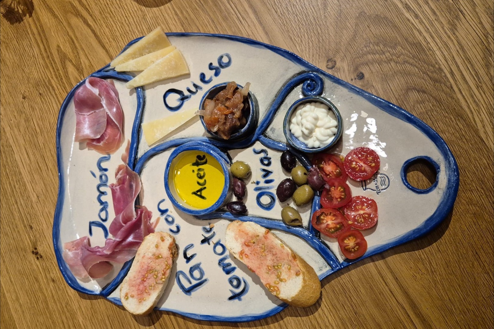 Töpferkurs: Großer Snack- oder Tapas-Teller 